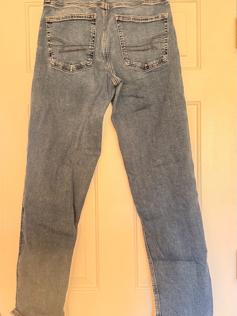 American Eagle Outfitters Light Blue Straight Leg Jeans